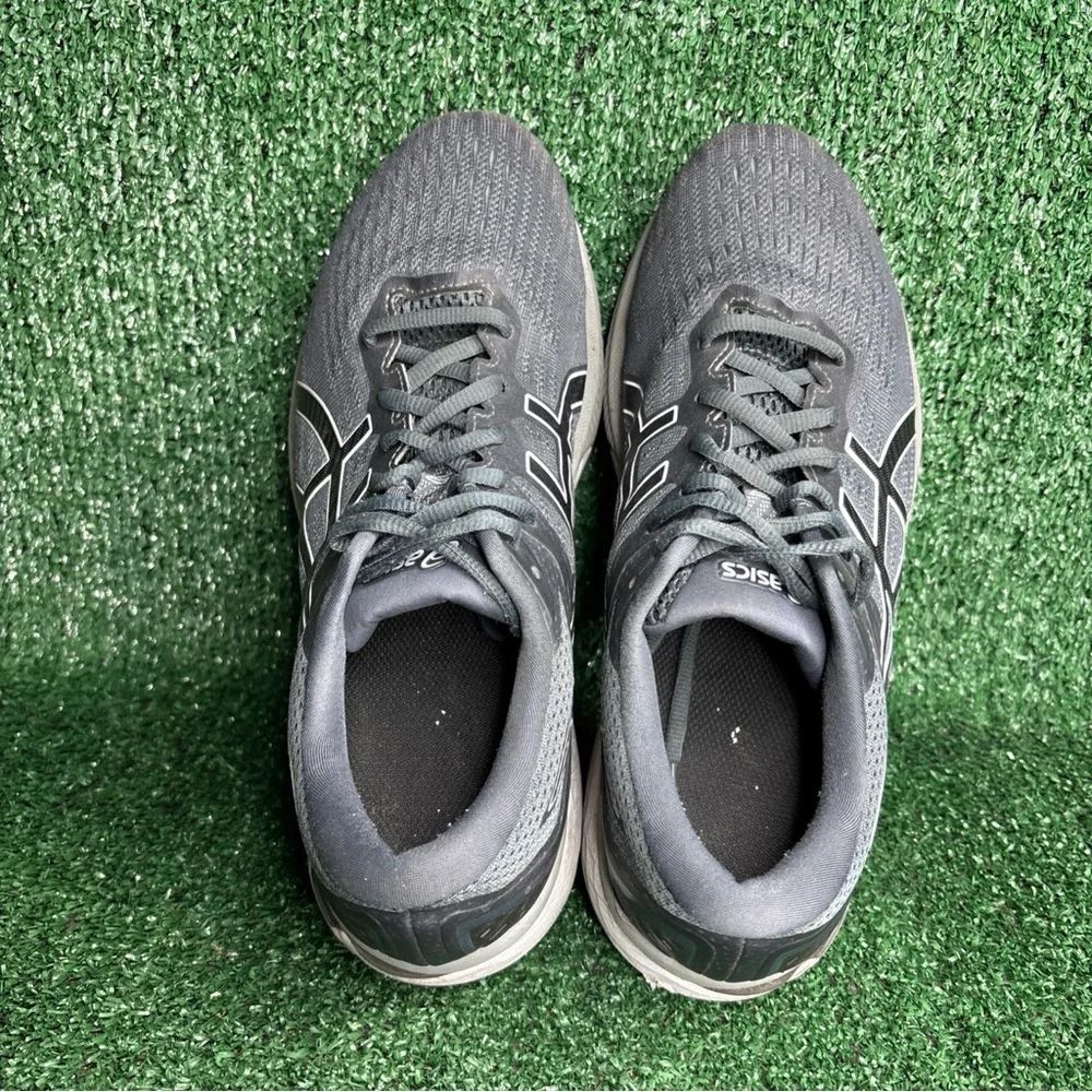 Asics women’s gray